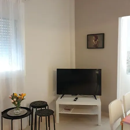 Rita's And * Karpathos